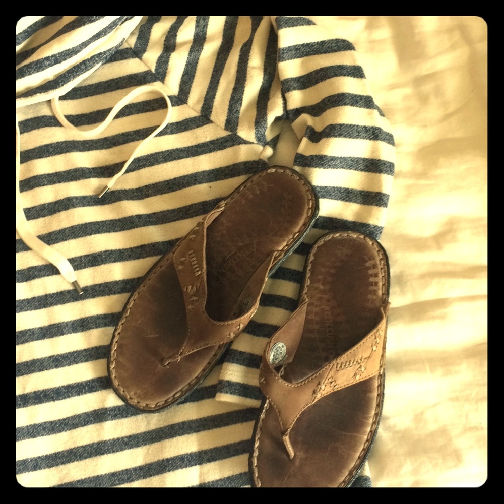 Keen Cushion Brown leather flips